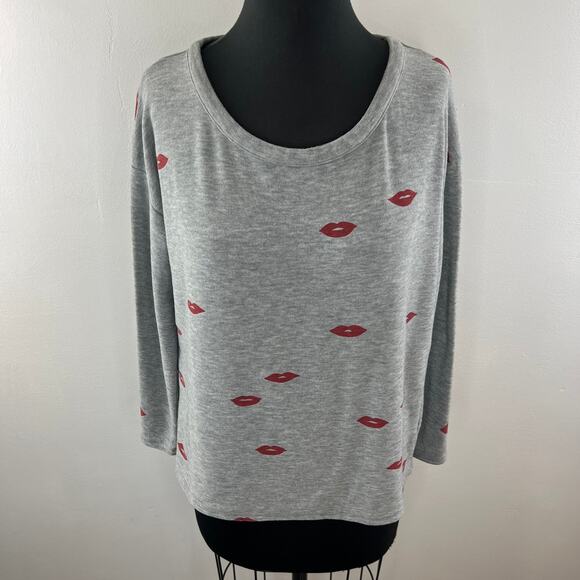 CHASER Gray Sweater Lips Printed Round Neck Long Sleeve Regular Pullover S Small - Picture 2 of 8